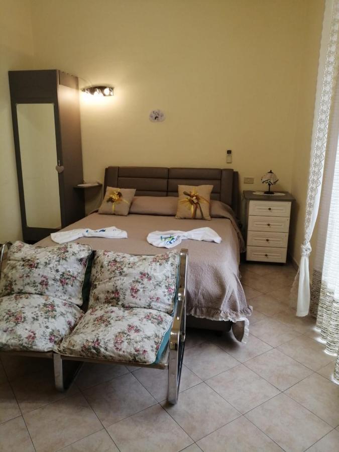 Appartamento Oplonti Plinio Beb Torre Annunziata Esterno foto